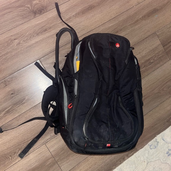 Manfrotto MB PL-MB-120 Backpack (Black) - Picture 3 of 16